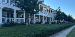Colorful 2/2 Townhomes in Sherman! FREE MONTH! Gallery 1