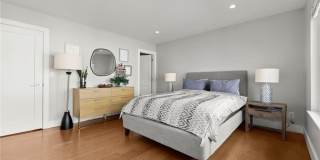 1611 Washington Boulevard Gallery 19