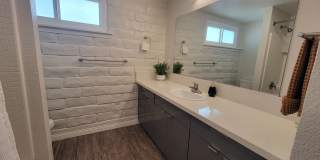 The Pines Apartments Gallery 25