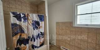 39 Elm Street Gallery 10