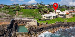 Sea Pool Getaway: Oceanfront Black Point Home w/ Private Sea Pool Gallery 6