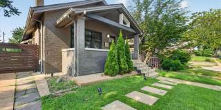 7122 Nashville Avenue Gallery 7