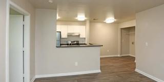 733 West Gallery 24