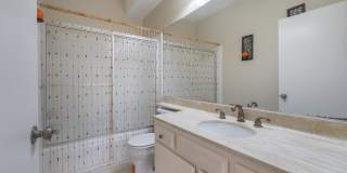 7211 Cozycroft Avenue - 1#23 Gallery 17