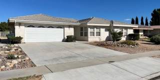 Beautiful Silver Lakes Home- 2 Bedrooms, 3 Bathrooms + Den or Office Gallery 1