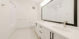 Alexan Harrison Apartments Gallery 136