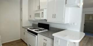 6632 Darby Ave. Gallery 8