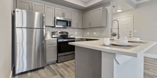 Charleston Apartment Homes Gallery 12