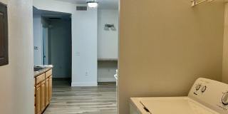 Great Condo in Roseville Gallery 13