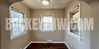 3 Bed Home -Ottawa Neighborhood Gallery 10
