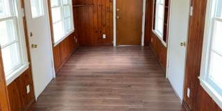 Enclosed Porch Area with Extra Storage/ Work Space Enclosed Porch Area with Extra Storage/ Work Space Gallery 5