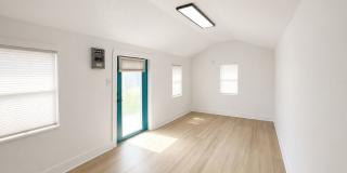 Beautiful S. Tampa 3BR/2BA remodeled home with covered parking in sought out school district. Gallery 24