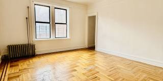 2682 Creston Ave Gallery 1