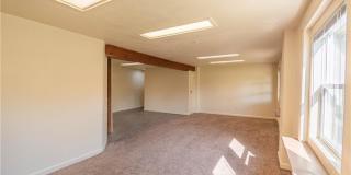 40 Glenview Drive Gallery 15