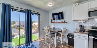 PERFECT ONE BEDROOM OFF-SEASON RENTAL AVAILABLE AFTER LABOR DAY Gallery 3