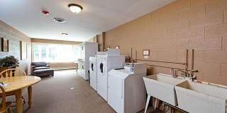 Lisle Place Apartments Gallery 15