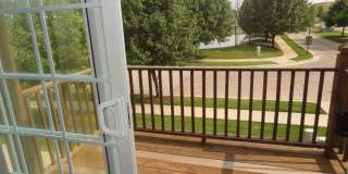 Beautiful & Very Spacious End Unit 2 bedroom  2 car garage. Must See. Gallery 3