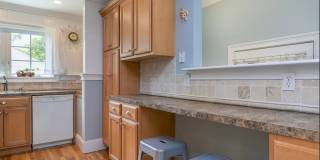$2,600 2BD/2BA Single Family Home!! W/D In Unit & Storage in Basement! Available 8/1 Gallery 7