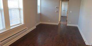 640 West Wrightwood Avenue Gallery 2