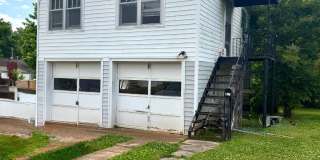 405 North East Street Gallery 1