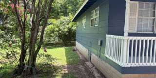 3 bedroom and 1 bathroom house- $1000 move-in special Gallery 5