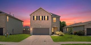 Move-In Ready Two-Story Home in Desirable Parkland! Gallery 1