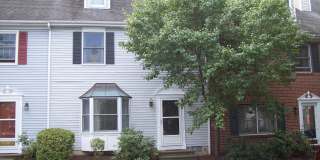 124 Eaglesmere Circle unit: #20 Gallery 2