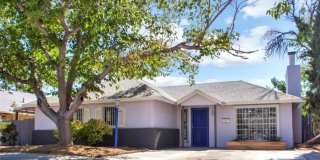 1056 E Oakey Boulevard Gallery 1