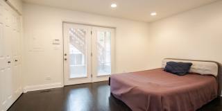 1471 N LARRABEE Street Gallery 8
