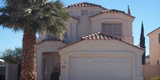 4-bedroom home with a pool in cul de sac! 4-bedroom home with a pool in cul de sac! Gallery 1
