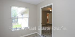 205 White Oak Dr NE Gallery 21