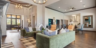 Montclair Parc Apartments Gallery 10