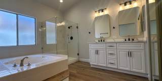 STUNNING DESERT SHORES MINUTES FROM THE LAKES!!! Gallery 19