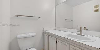 3100 W Rolling Hills Cir Gallery 37