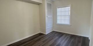 Beautifully Renovated 3BR Home Near Lakeland's Medical District Gallery 8