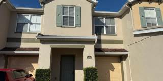 Well-kept 3/2.5 with 1 Car Garage Townhouse in Avalon Park area! Well-kept 3/2.5 with 1 Car Garage Townhouse in Avalon Park area! Gallery 1