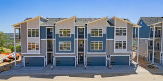 Luxury 4 Bed Townhouse with Amazing City and Mt Views on Westside Gallery 1