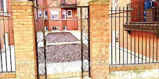 1061 W. Dakin Gallery 14