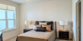 Grandeur at Holladay Hills Gallery 19