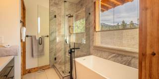 Stunning Fully Furnished 4-Bedroom Home with Amazing Views, EV Charger & Solar in Big Bear! Gallery 26