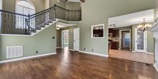 Pet Friendly Three Bedroom! Gallery 11
