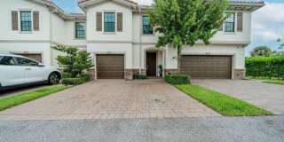 2004 Sugar Maple Drive Gallery 1