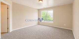 Large 4 Bedroom Home with Bonus Room! Large 4 Bedroom Home with Bonus Room! Gallery 18