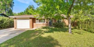 Students Welcome! 3 Bedroom Ranch with Big Back Yard Gallery 1