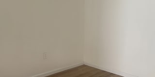 3220-G Virginia Downs Gallery 5