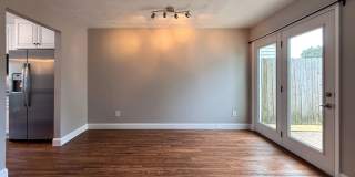 Double En-Suite Townhome Gallery 9