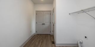 411 JAMES Street Gallery 29