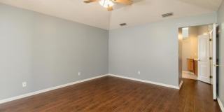 3515 LAUREL LEAF Drive Gallery 15