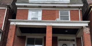 AVAILABLE NOW!! 5 BED 1 BATH SINGLE FAMILY HOME! AVAILABLE NOW!! 5 BED 1 BATH SINGLE FAMILY HOME! Gallery 1