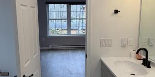 131 N Shore Drive Gallery 21